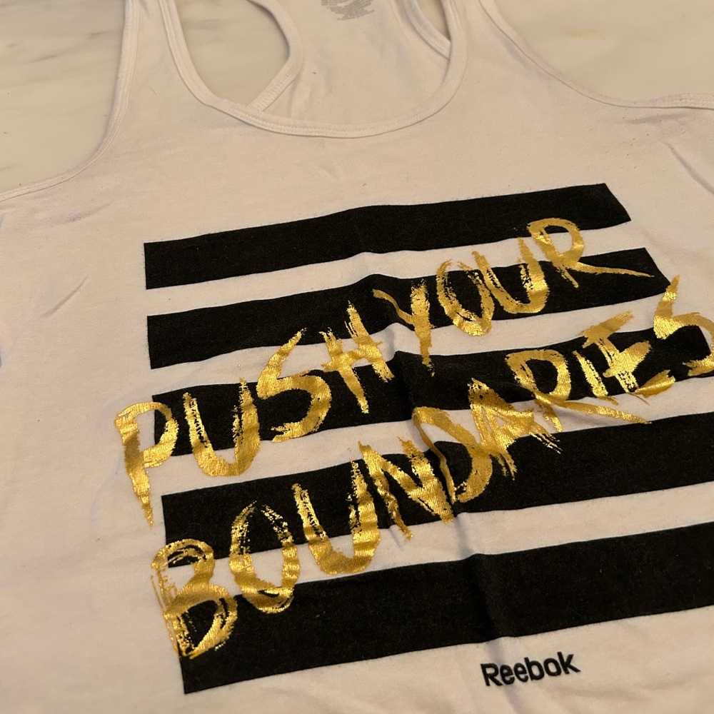 Workout tank “push your boundaries”